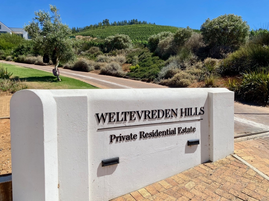 4 Bedroom Property for Sale in Weltevreden Hills Estate Western Cape